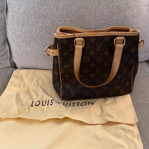 Louis Vuitton Batignolles Vertical PM bag